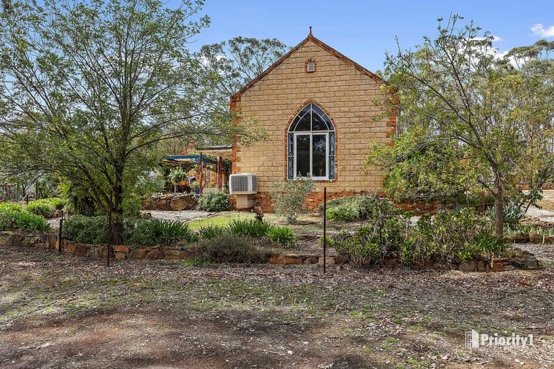 241 Native Gully Crescent, Eppalock - Thumbnail 2