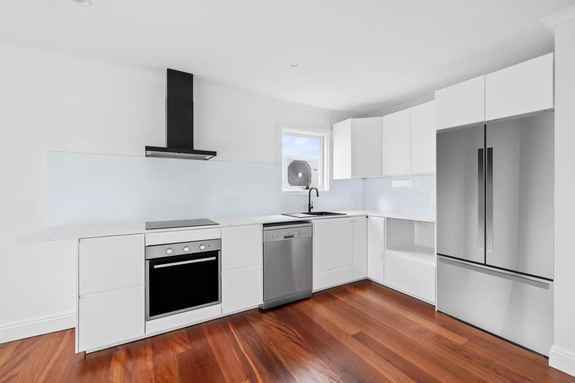 28 Cecily Street, Lilyfield - Thumbnail 3