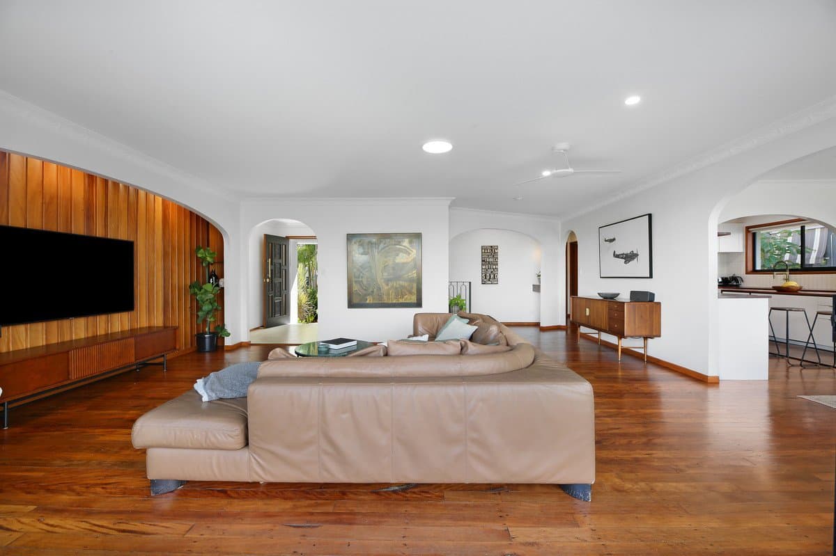 14 Gabrielle Grove, Burleigh Heads QLD 4220, Burleigh Heads Property Image - Thumbnail 8