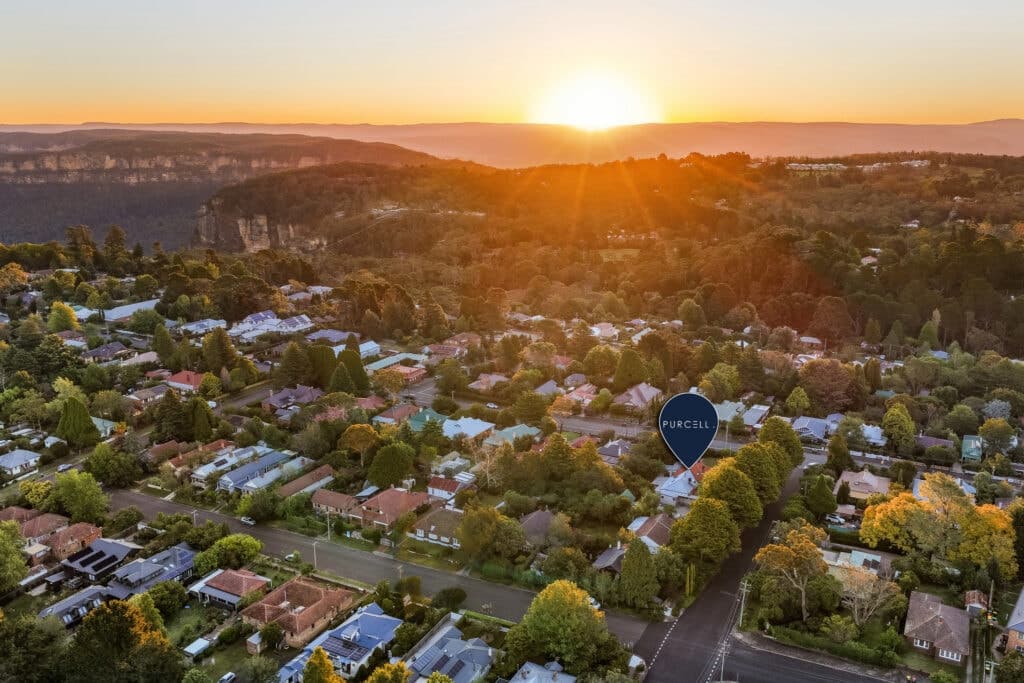 132 Lurline Street, Katoomba - Thumbnail 4