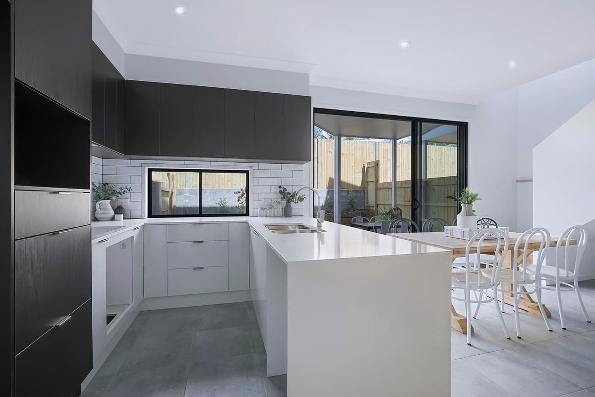 2/120 Orana Street, Carina - Thumbnail 6