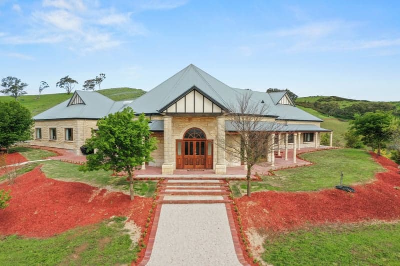 63A Newman Road, Chain Of Ponds - Thumbnail 2