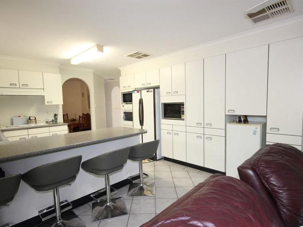 8 Purcell Ave, Lemon Tree Passage, Lemon Tree Passage - Thumbnail 4