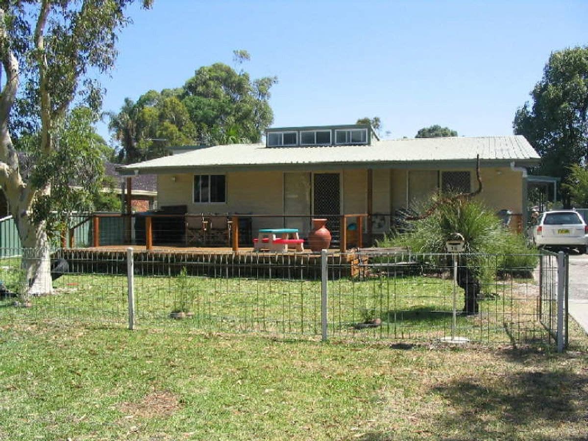 18 Army Avenue, Tanilba Bay, Tanilba Bay - Image 1