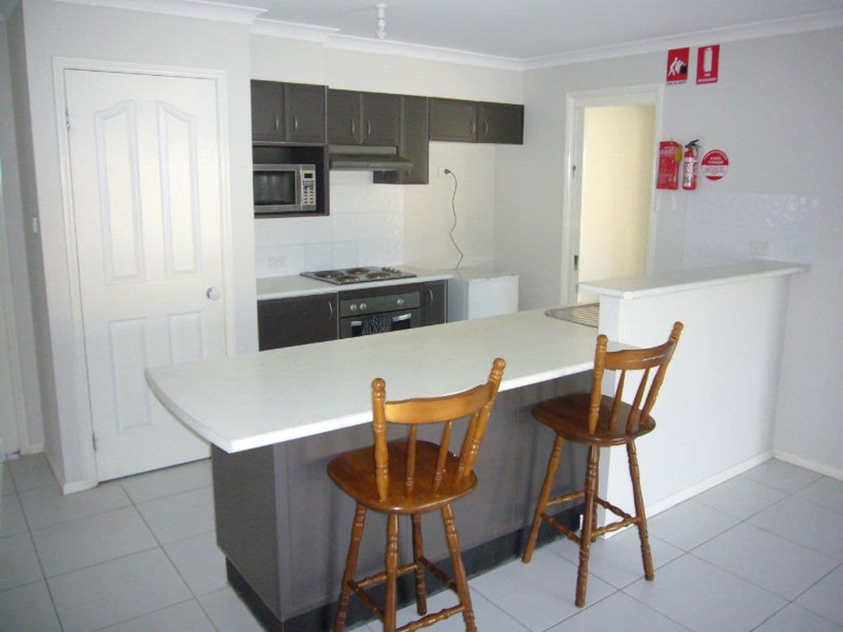 6 Stuarts Way, Tanilba Bay, Tanilba Bay - Thumbnail 2