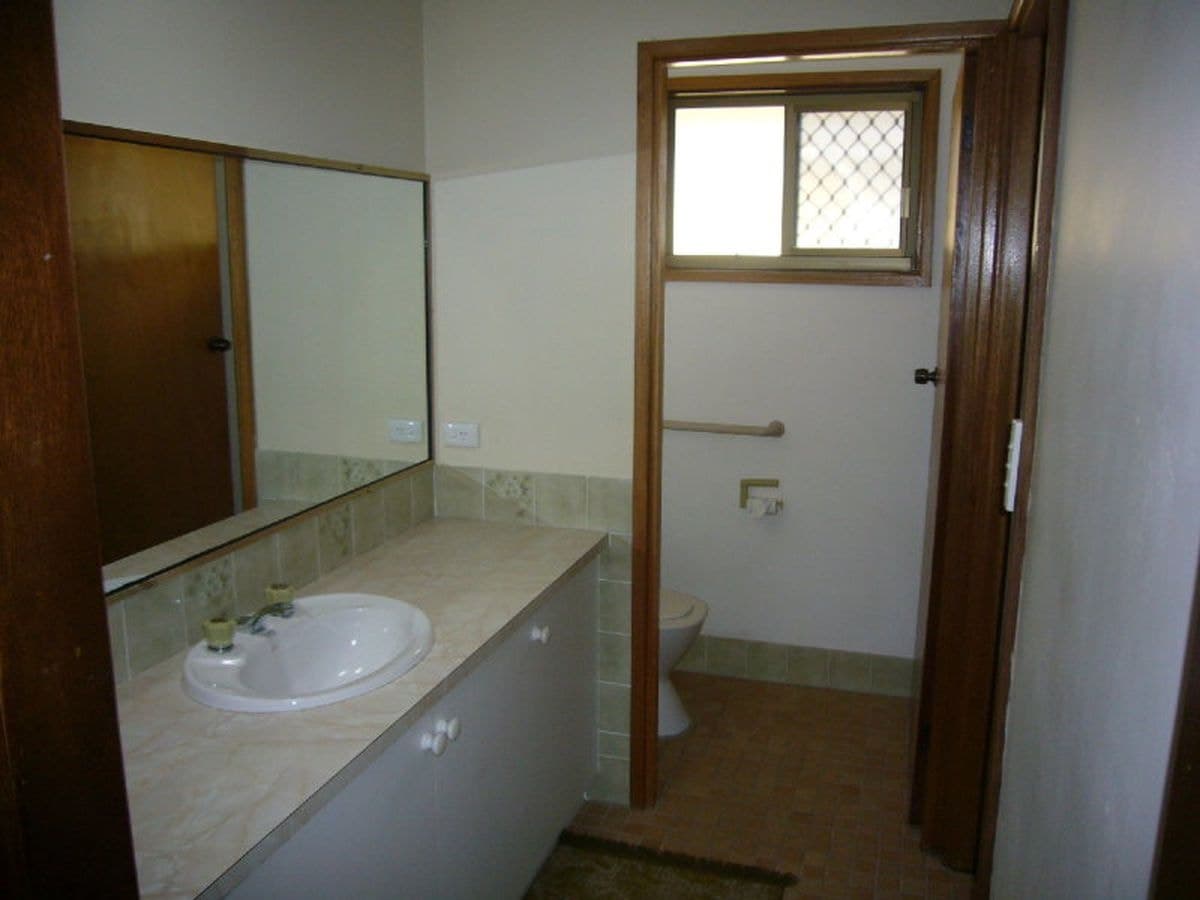 9 Elaine Avenue, Lemon Tree Passage, Lemon Tree Passage - Thumbnail 6