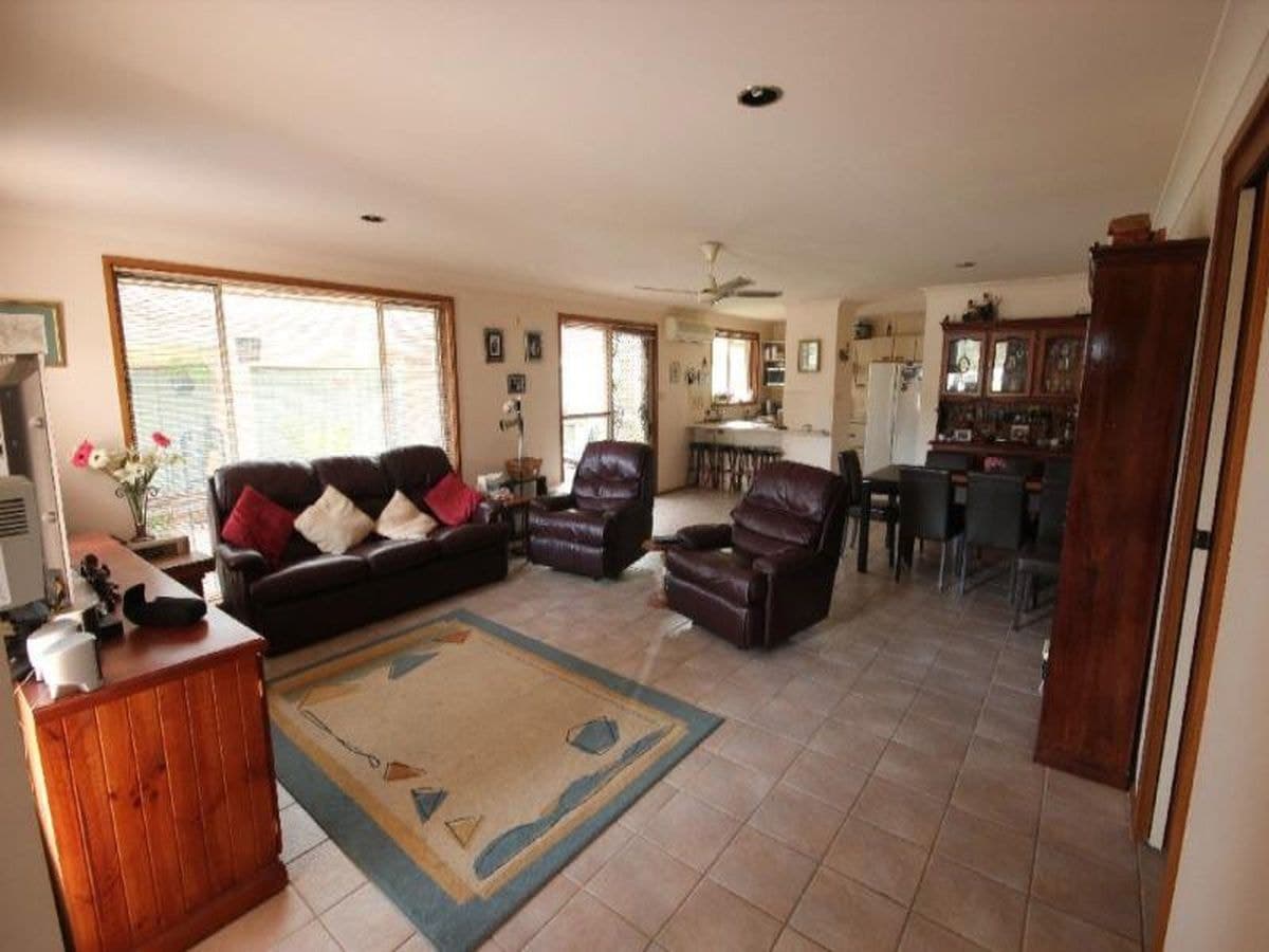 19 William Cl, Lemon Tree Passage, Lemon Tree Passage - Thumbnail 2