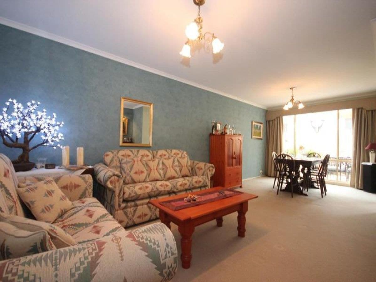 7 Daniel Cres, Lemon Tree Passage, Lemon Tree Passage - Thumbnail 2