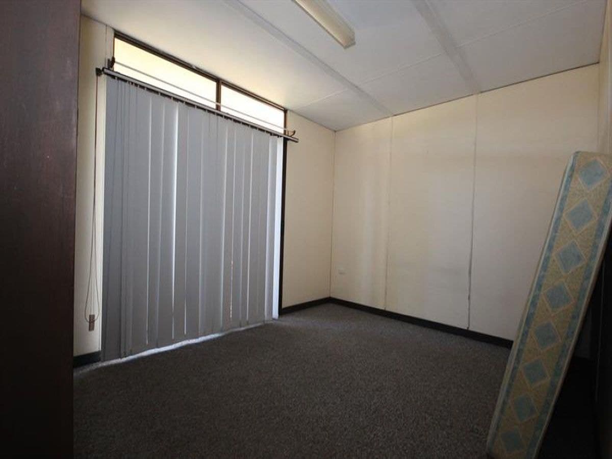 1 Lloyd George Gr, Tanilba Bay, Tanilba Bay - Thumbnail 6