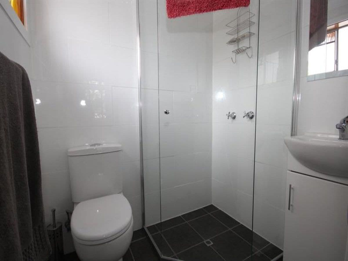 14 Robert Cres, Lemon Tree Passage, Lemon Tree Passage - Thumbnail 8