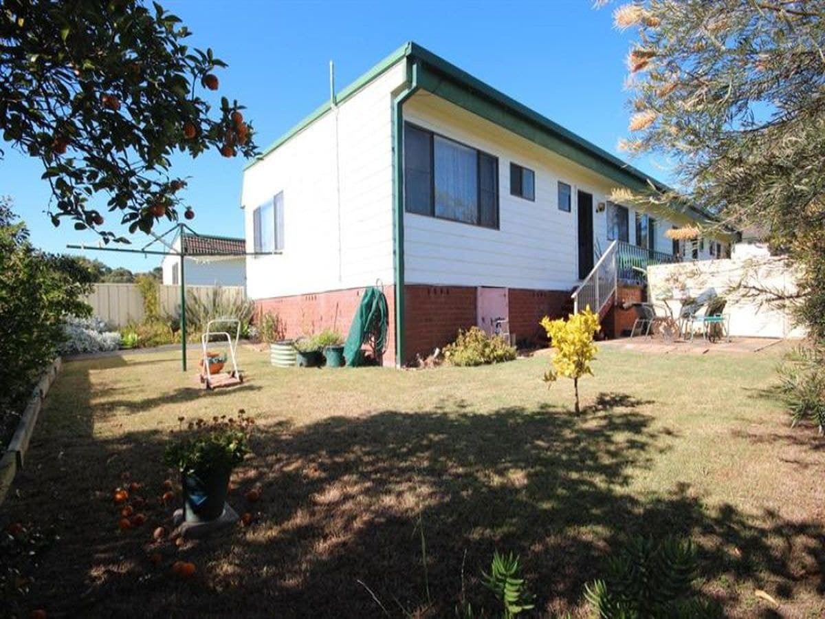 6 / 2 Eagle Lane, Mallabula, Mallabula - Image 1