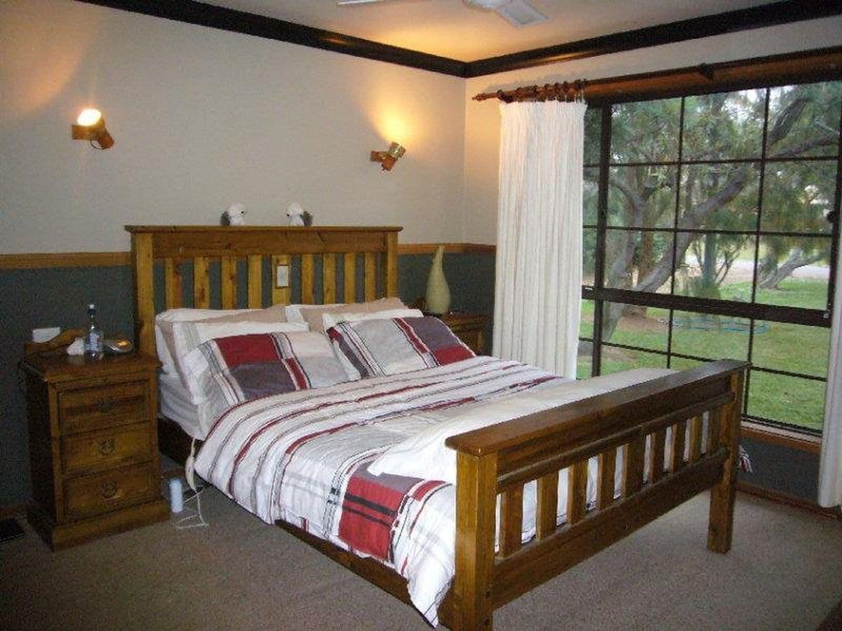 22 Wychewood Ave, Mallabula, Mallabula - Thumbnail 6