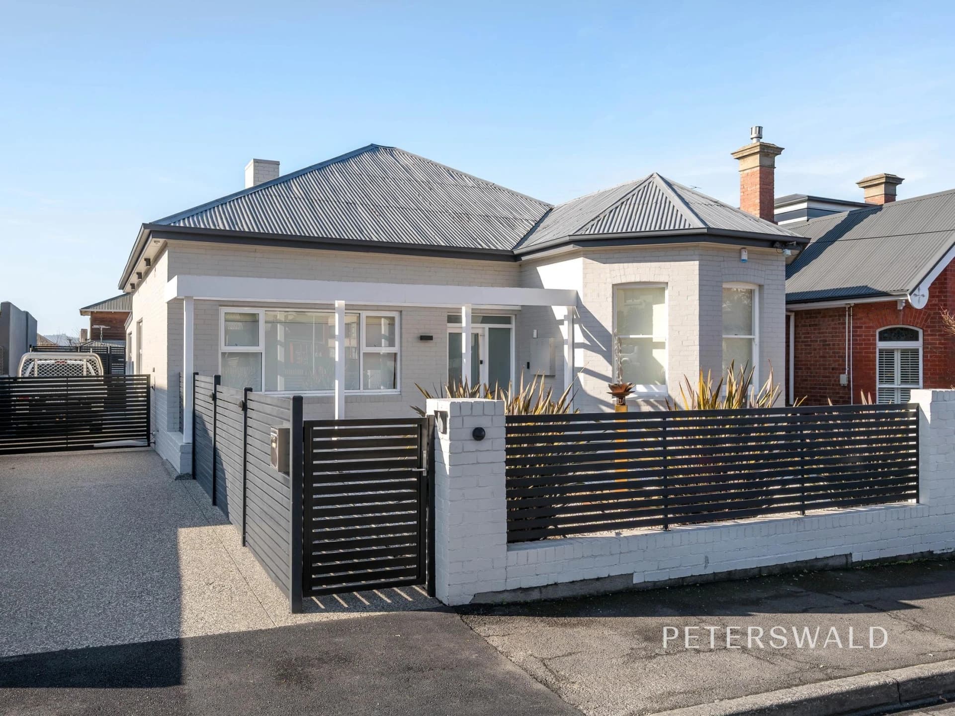29 Regent Street, Sandy Bay TAS 7005, Sandy Bay - Thumbnail 2