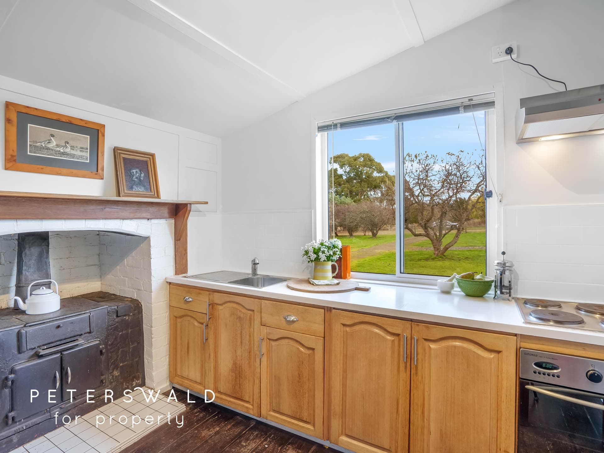 30 High Street, Pontypool TAS 7190, Pontypool - Image 1