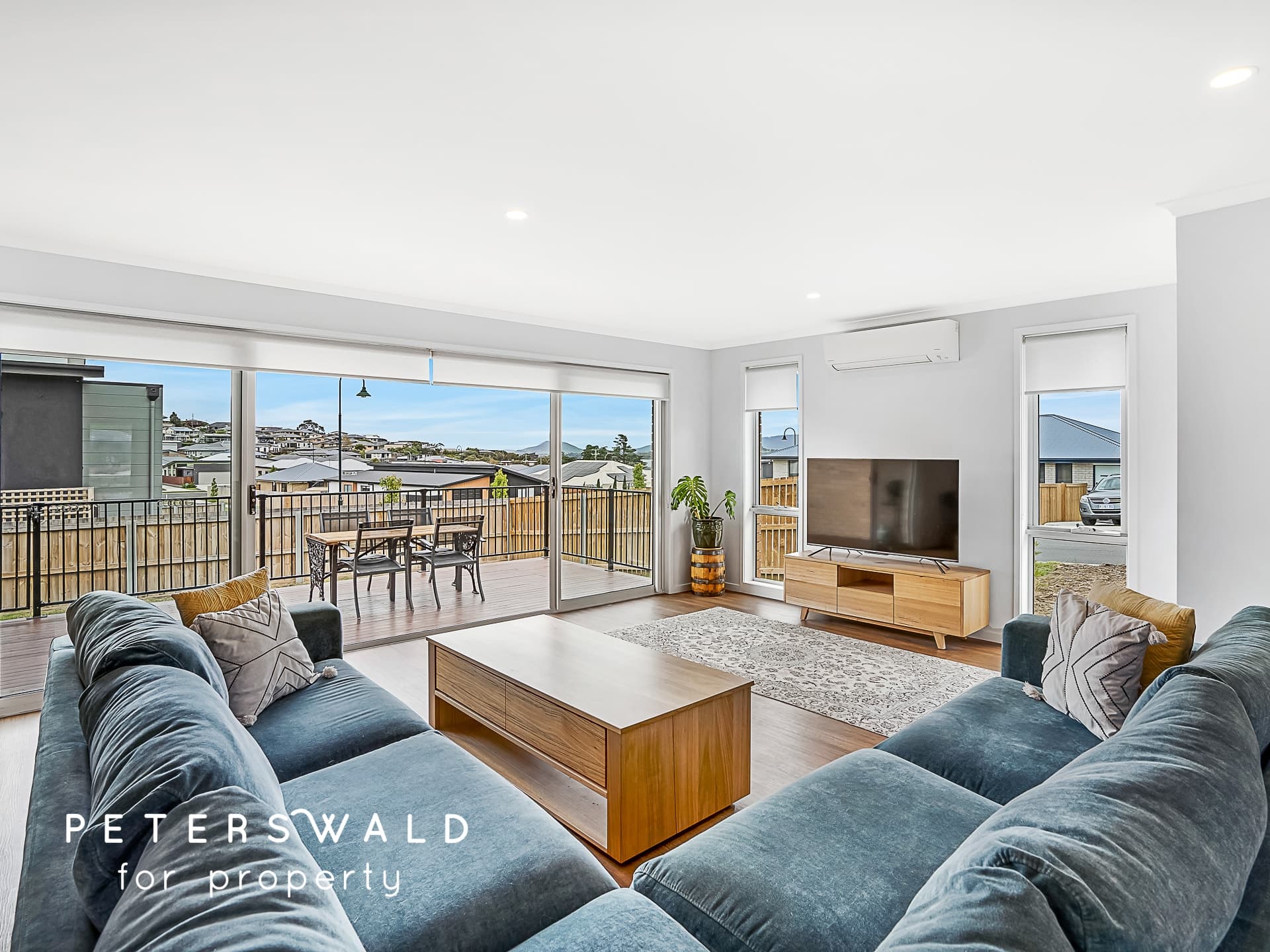 10b Lagoon View Court, Midway Point TAS 7171, Midway Point - Thumbnail 2