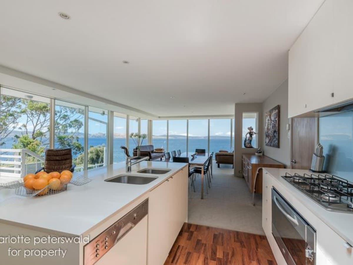 30 Karingal Court, Taroona TAS 7053, Taroona - Thumbnail 4