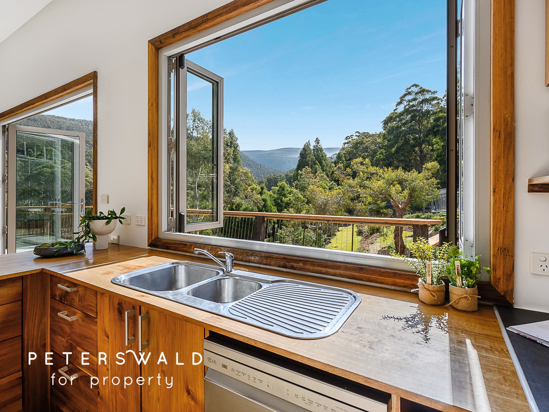 1520 Huon Road, Neika TAS 7054, Neika - Thumbnail 5