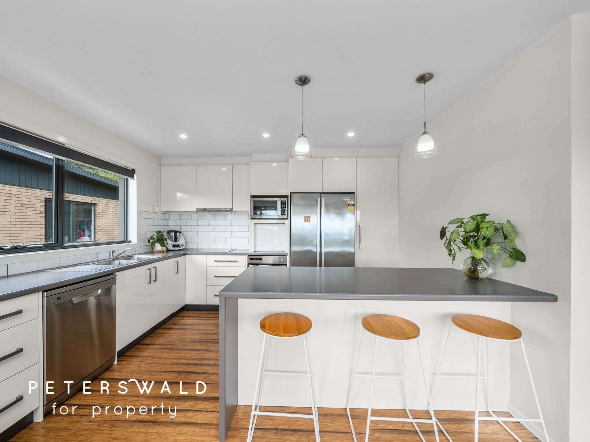 17 Carbeen Street, Mornington TAS 7018, Mornington - Thumbnail 2