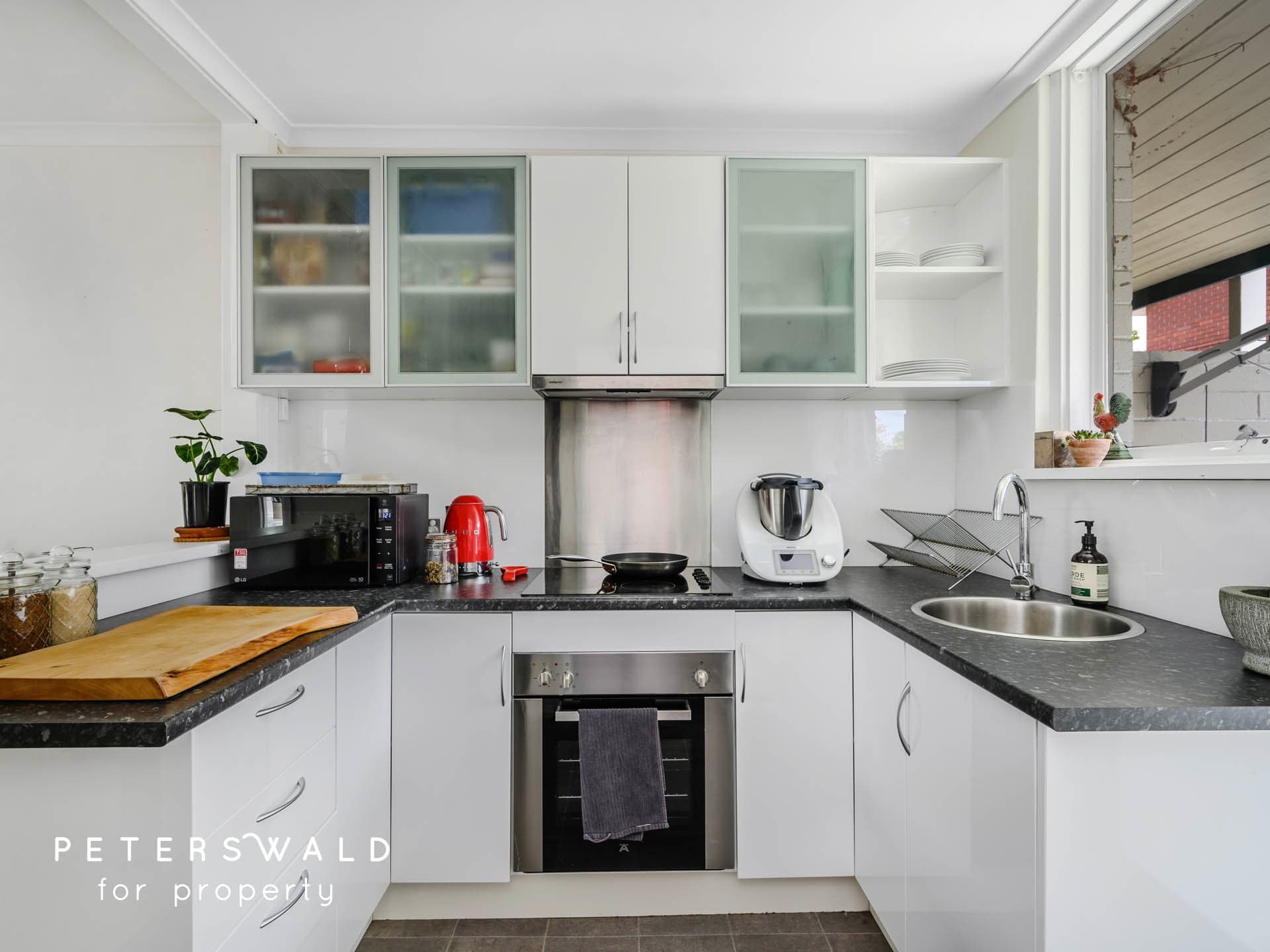 2 / 205a Churchill Avenue, Sandy Bay TAS 7005, Sandy Bay - Thumbnail 8