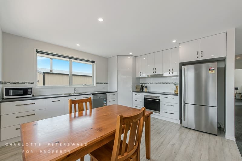 2 / 9 Emerald Drive, Rokeby TAS 7019, Rokeby - Thumbnail 3