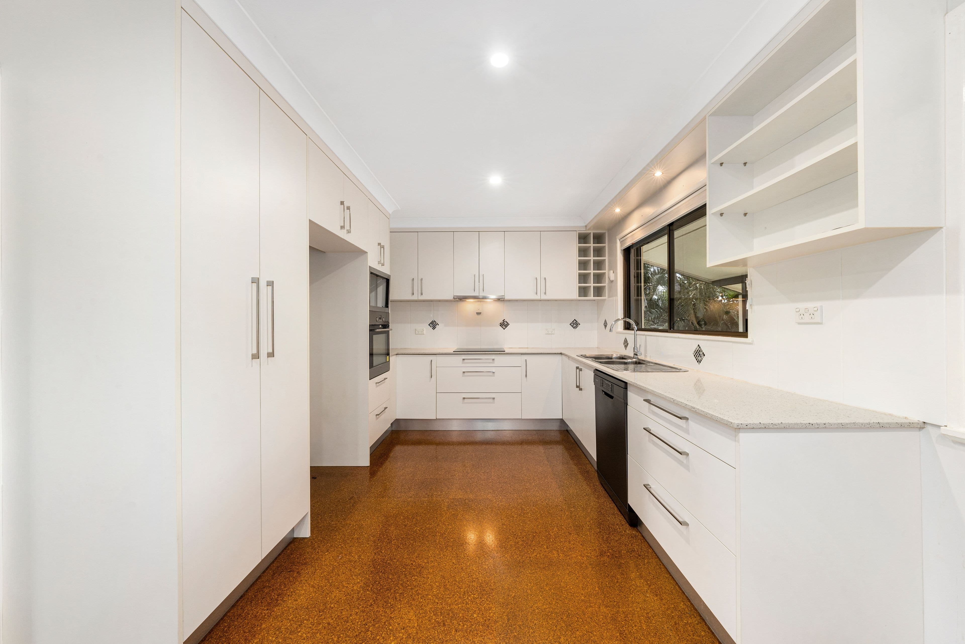 11 Symphony Avenue, Strathpine QLD 4500, Strathpine - Thumbnail 3