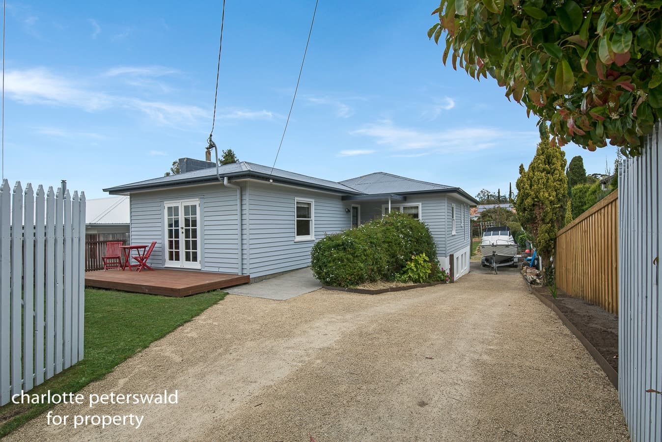 17 Seaview Avenue, Taroona TAS 7053, Taroona - Image 1