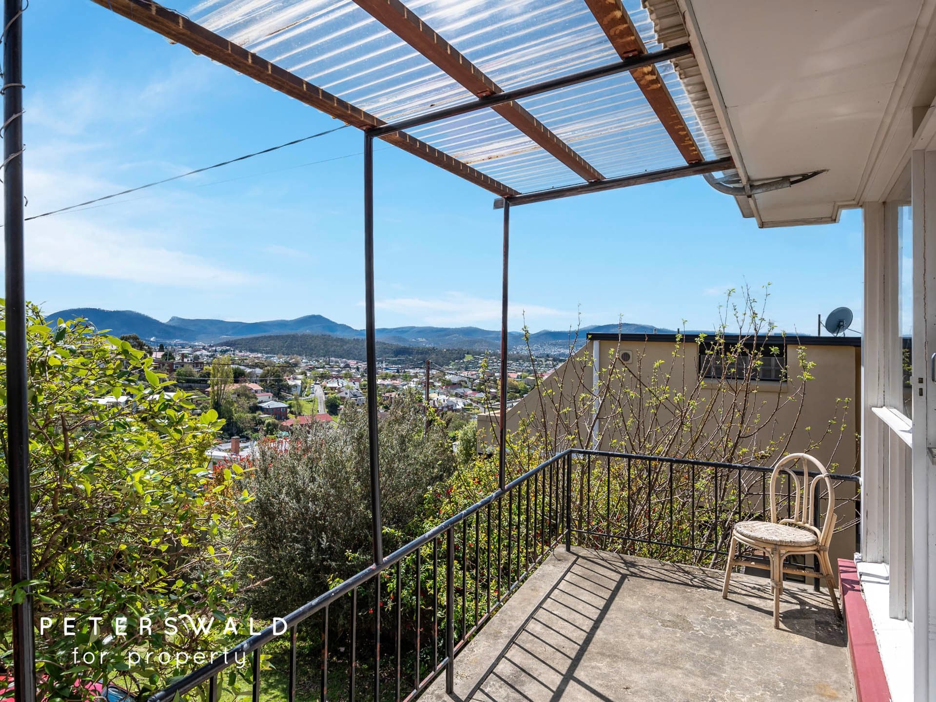21 Whelan Crescent, West Hobart TAS 7000, West Hobart - Thumbnail 2