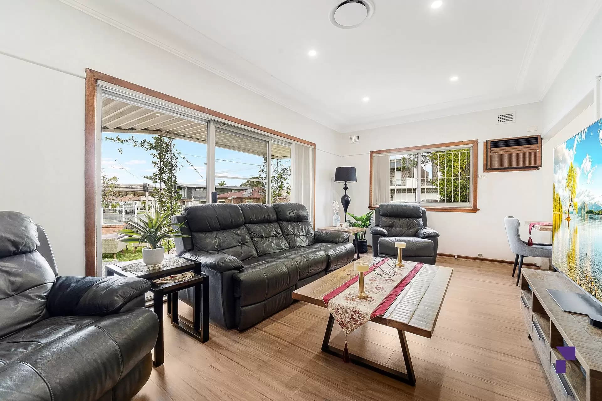 210 Noble Avenue, Greenacre - Thumbnail 4