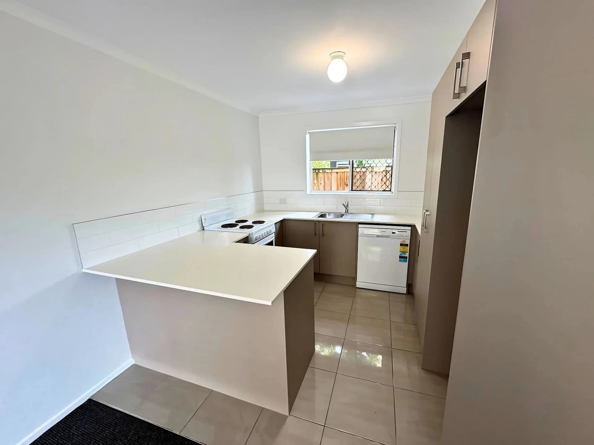 17 Glenside St, Wavell Heights, QLD, 4012, Wavell Heights - Thumbnail 3