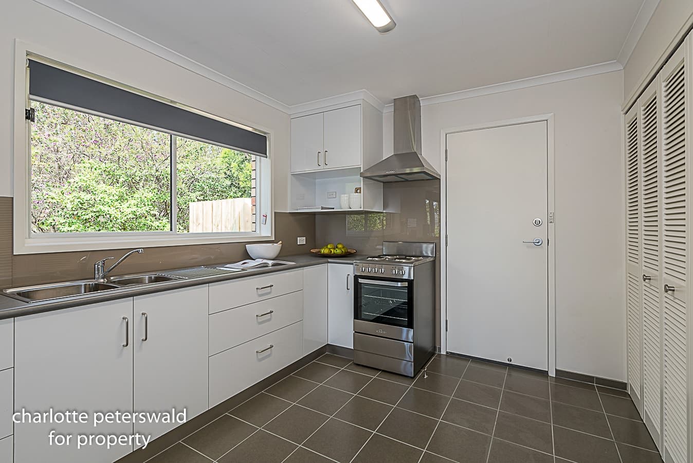 2 / 12 Coolamon Road, Taroona TAS 7053, Taroona - Thumbnail 4