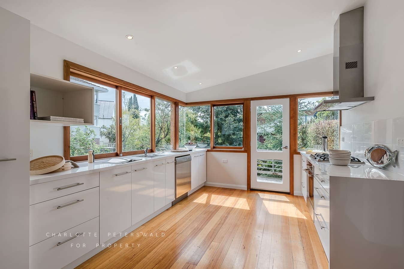 7 Lipscombe Avenue, Sandy Bay TAS 7005, Sandy Bay - Thumbnail 3