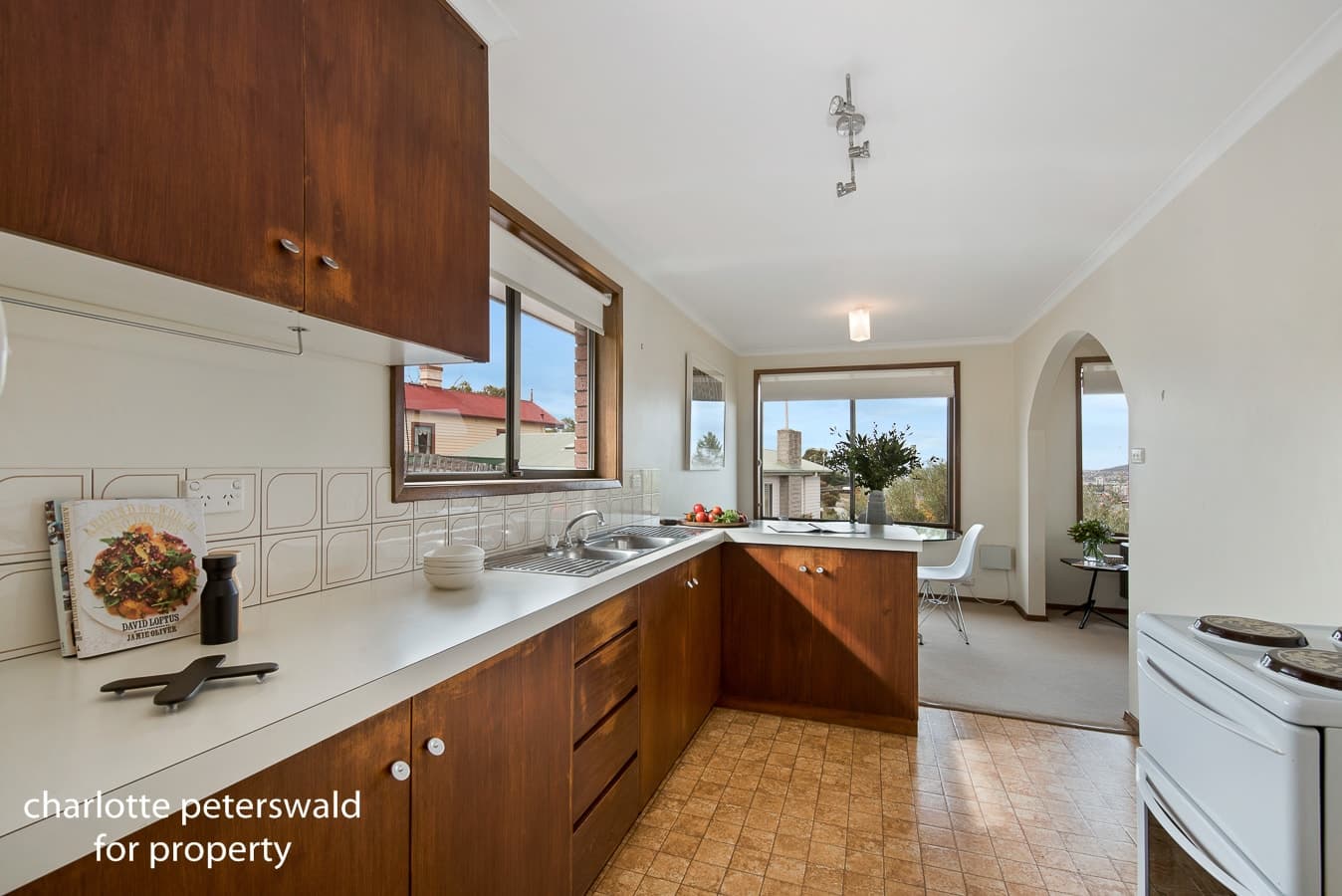 2 / 9 Allambee Crescent, Glebe TAS 7000, Glebe - Thumbnail 3