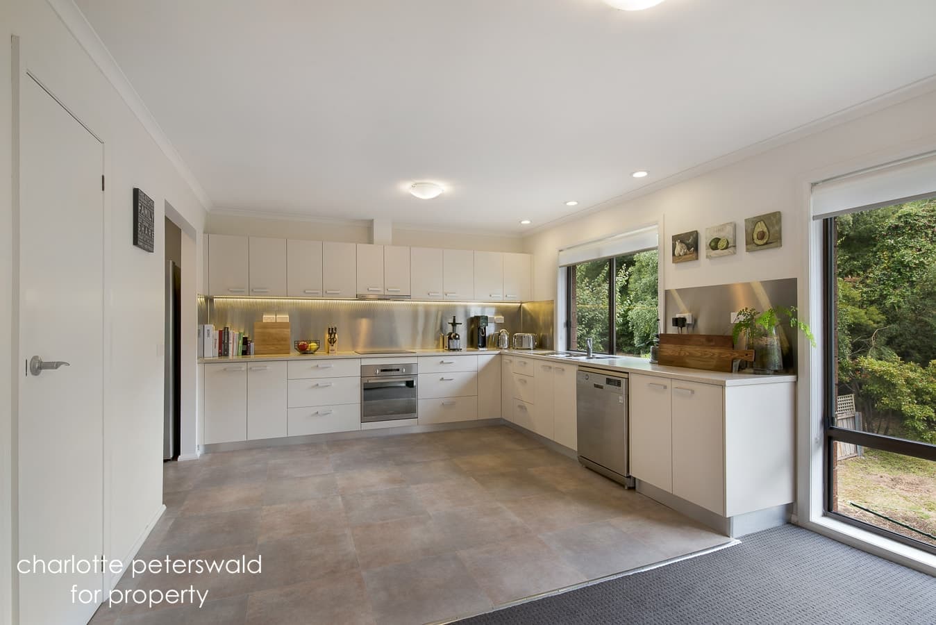 25 Plaister Court, Sandy Bay TAS 7005, Sandy Bay - Thumbnail 6