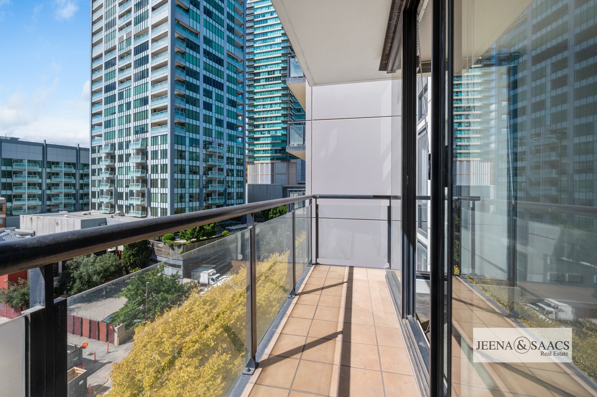 602/148 Wells Street, South Melbourne - Thumbnail 5