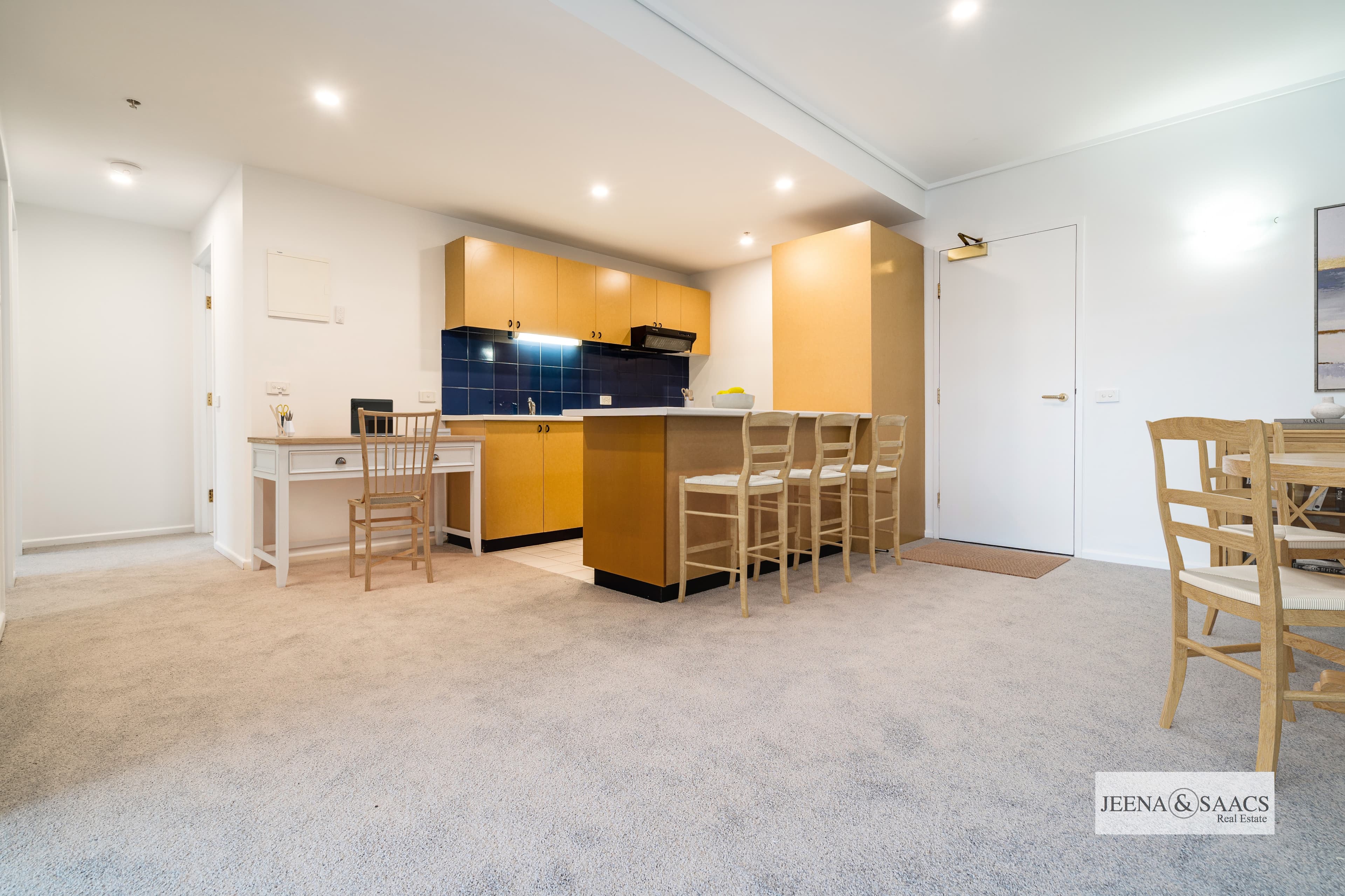 724/181 Exhibition Street, Melbourne - Thumbnail 4