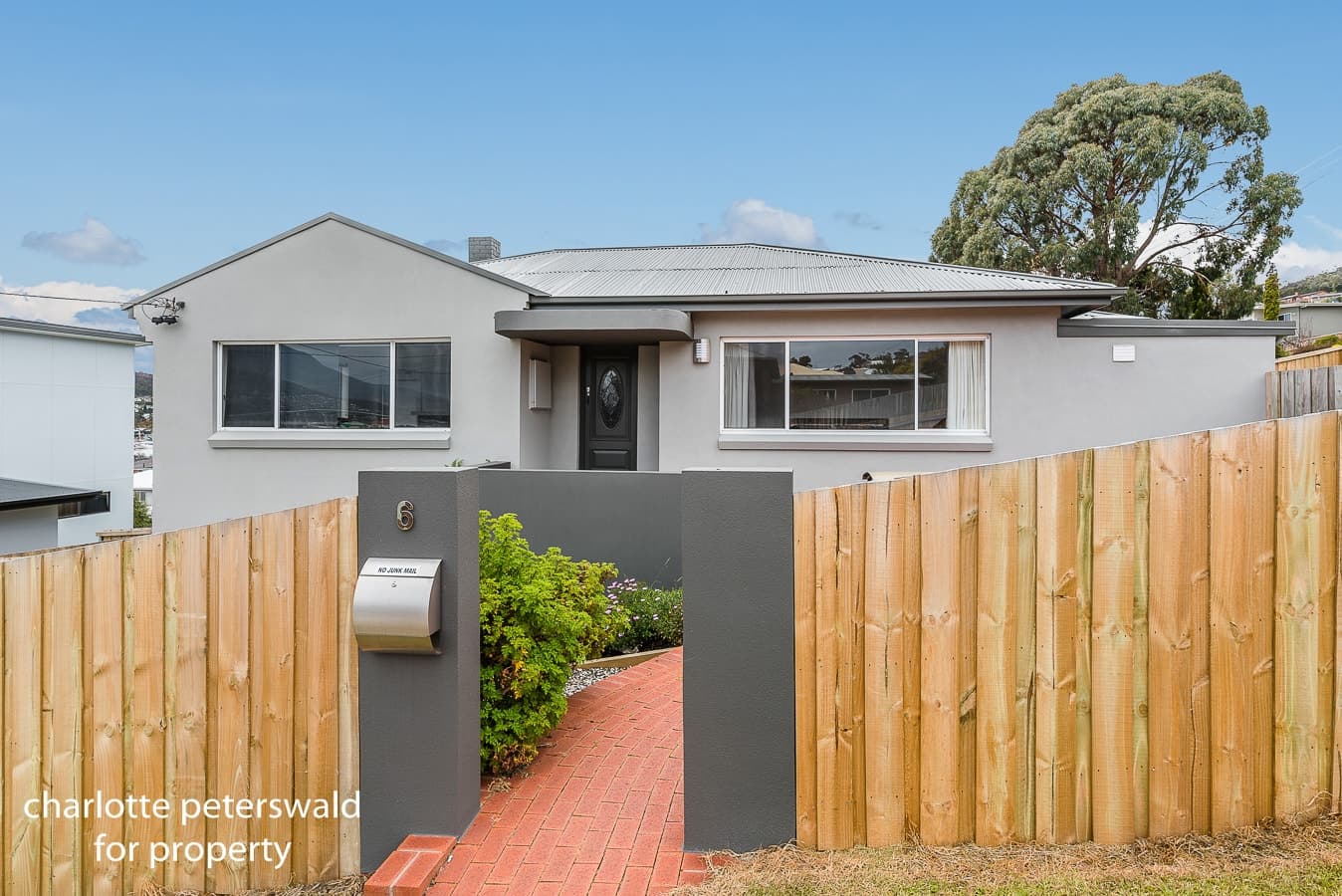 6 Lenna Street, Rose Bay TAS 7015, Rose Bay - Thumbnail 2