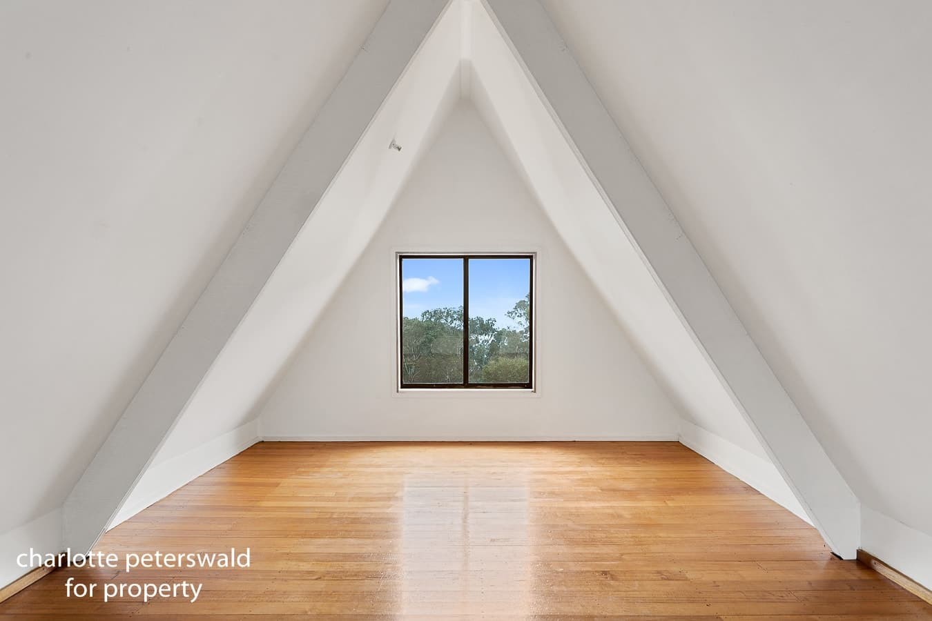 14 Rialannah Road, Mount Nelson TAS 7007, Mount Nelson - Thumbnail 2