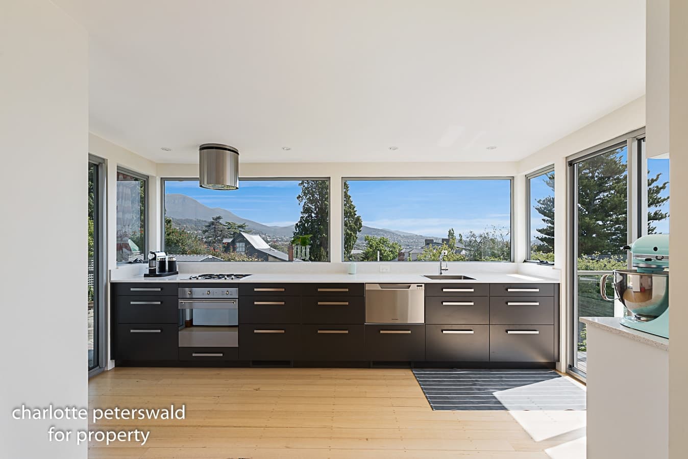 25 Mawhera Avenue, Sandy Bay TAS 7005, Sandy Bay - Thumbnail 2