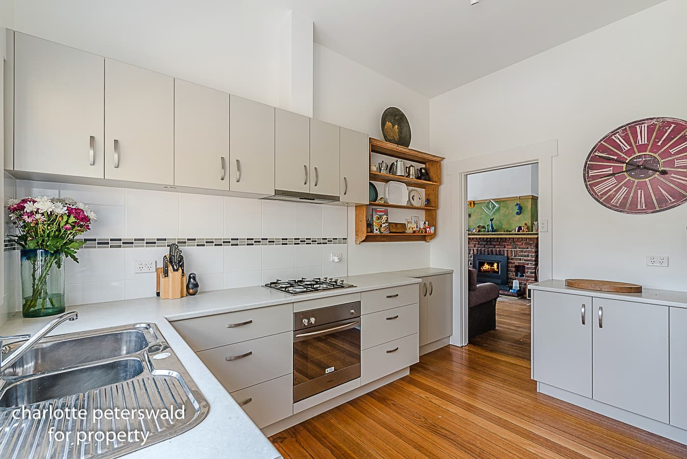 7 Braeside Crescent, Sandy Bay TAS 7005, Sandy Bay - Thumbnail 4