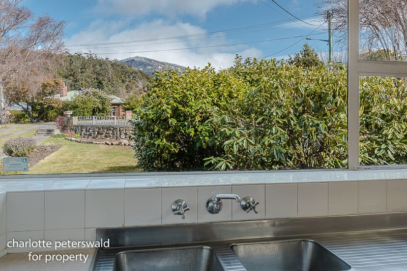 3 Esk Avenue, Mount Stuart TAS 7000, Mount Stuart - Thumbnail 8