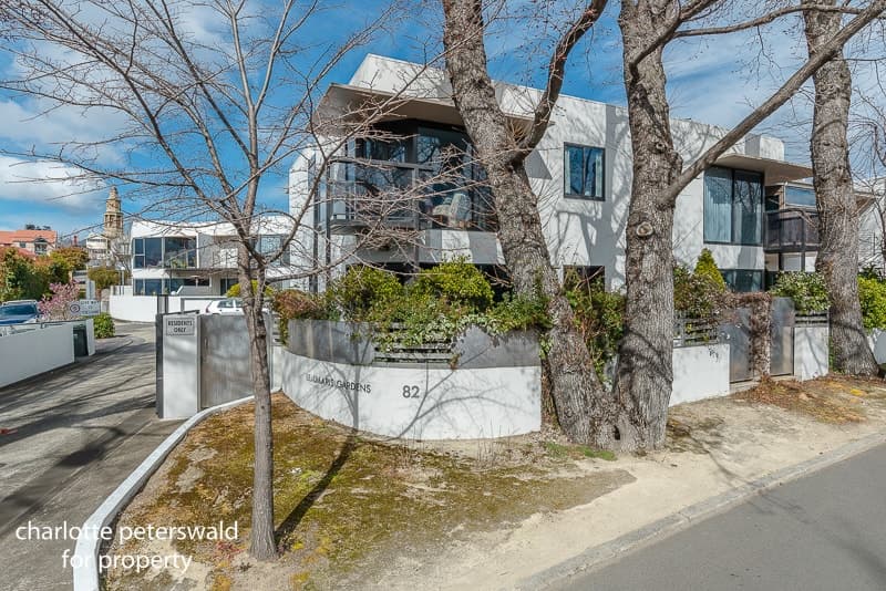 1 / 82 Sandy Bay Road, Battery Point TAS 7004, Battery Point - Image 1
