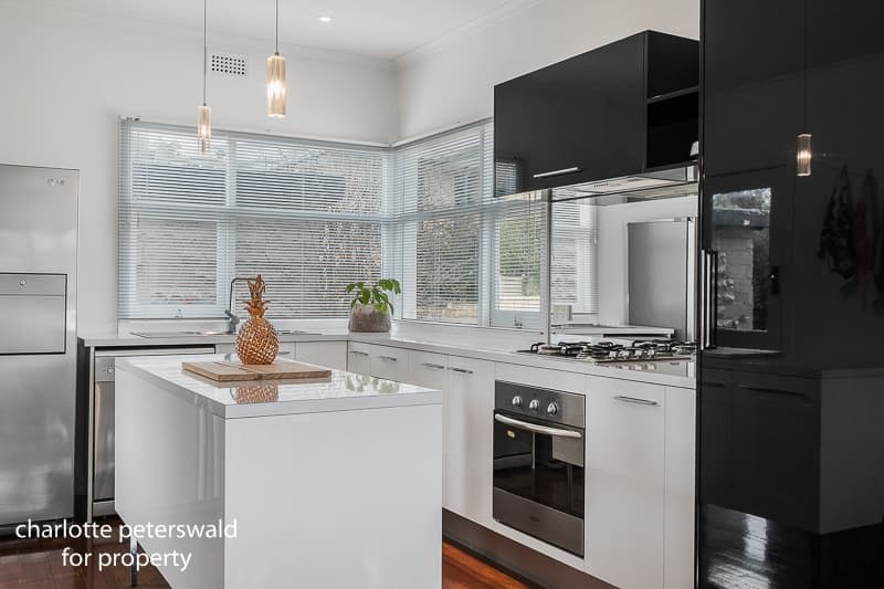7 Lennox Avenue, Lutana TAS 7009, Lutana - Thumbnail 2