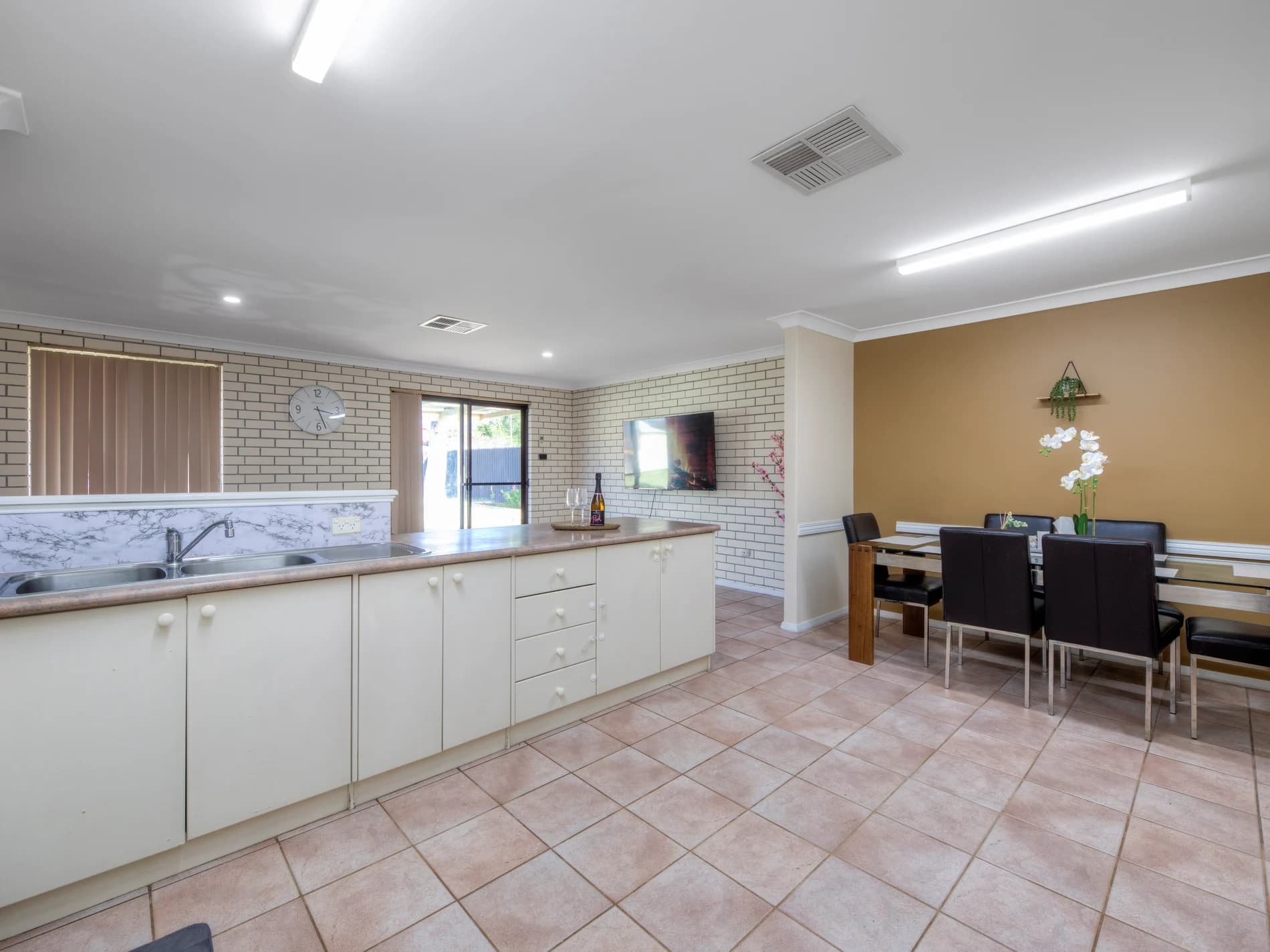 7 Mallee Way, FORRESTFIELD WA 6058, Forrestfield - Thumbnail 8