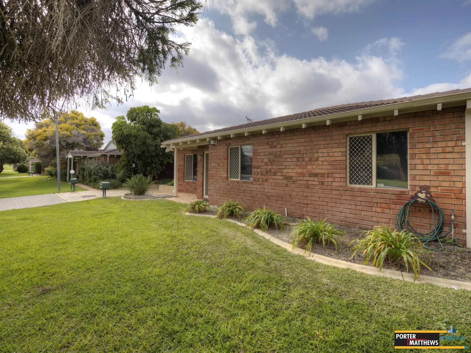 2/101 Epsom Avenue, REDCLIFFE WA 6104, Redcliffe - Thumbnail 2