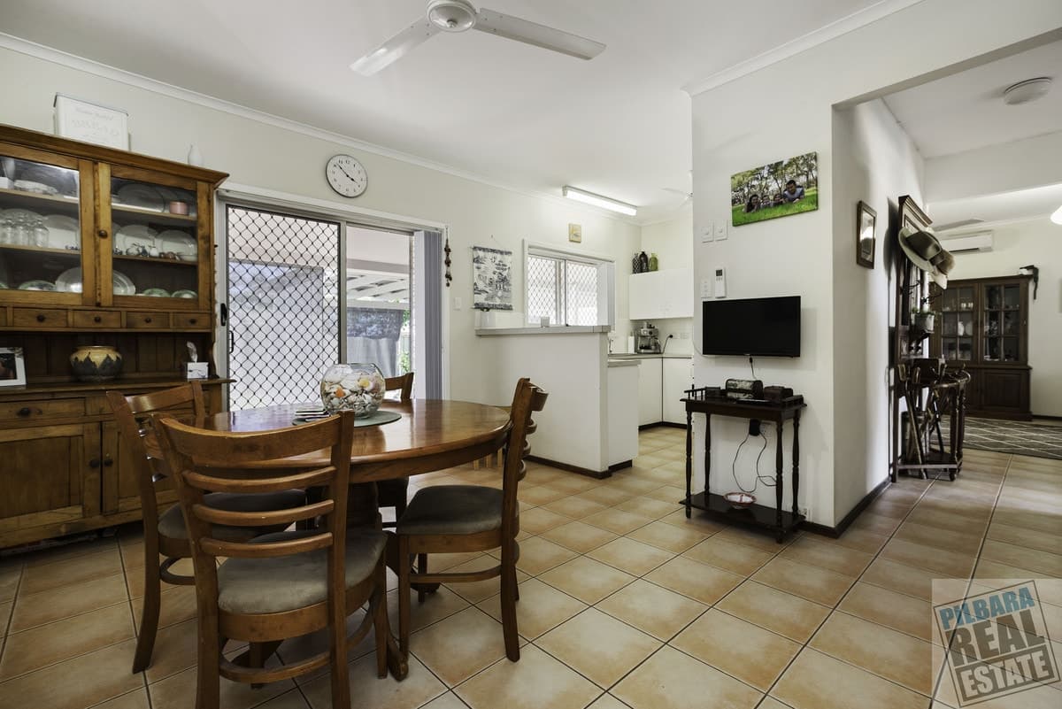 3 Radley Drive, BAYNTON WA, Baynton - Thumbnail 3