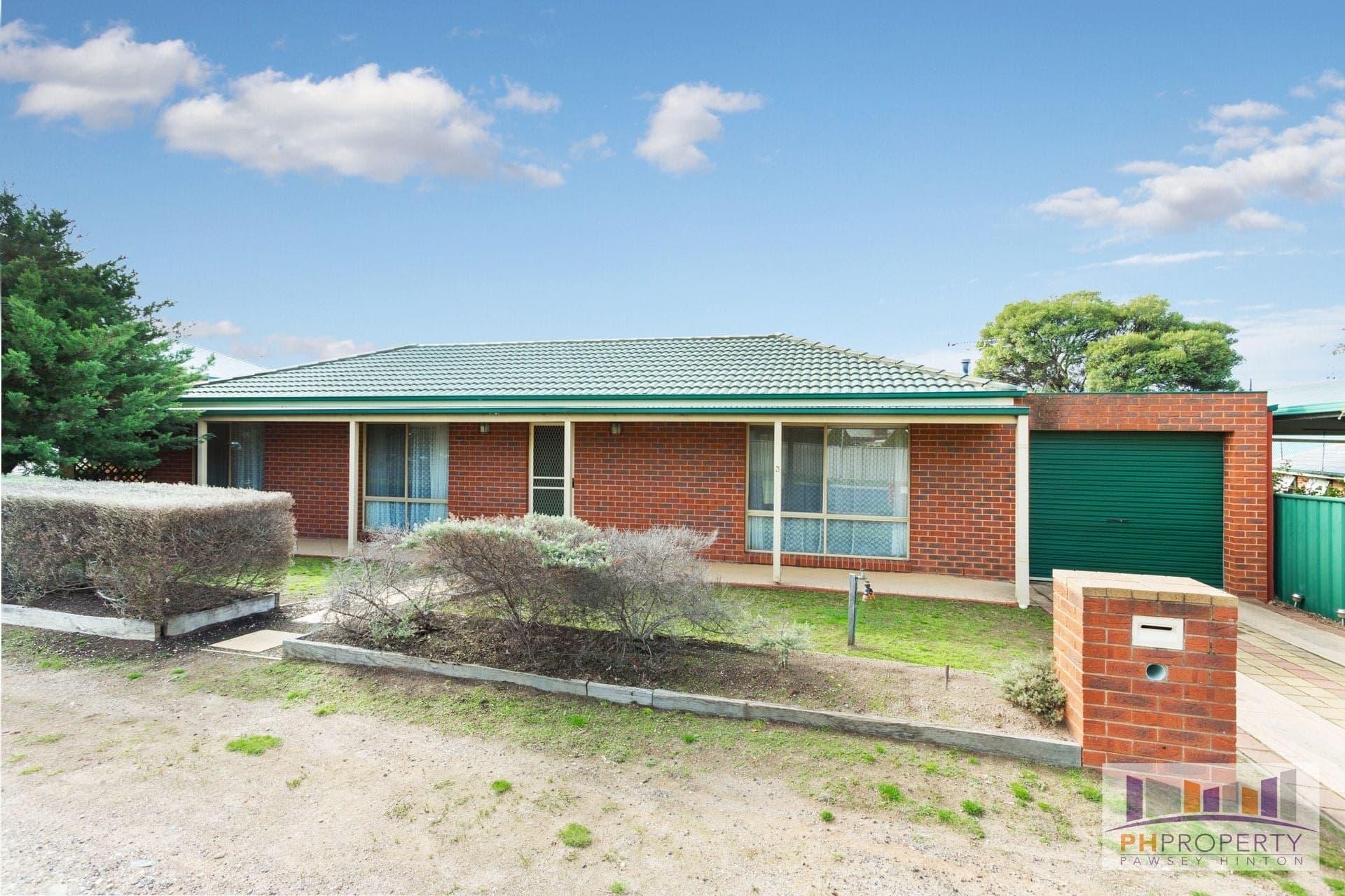 3 McClelland Drive Eaglehawk VIC, Eaglehawk - Image 1