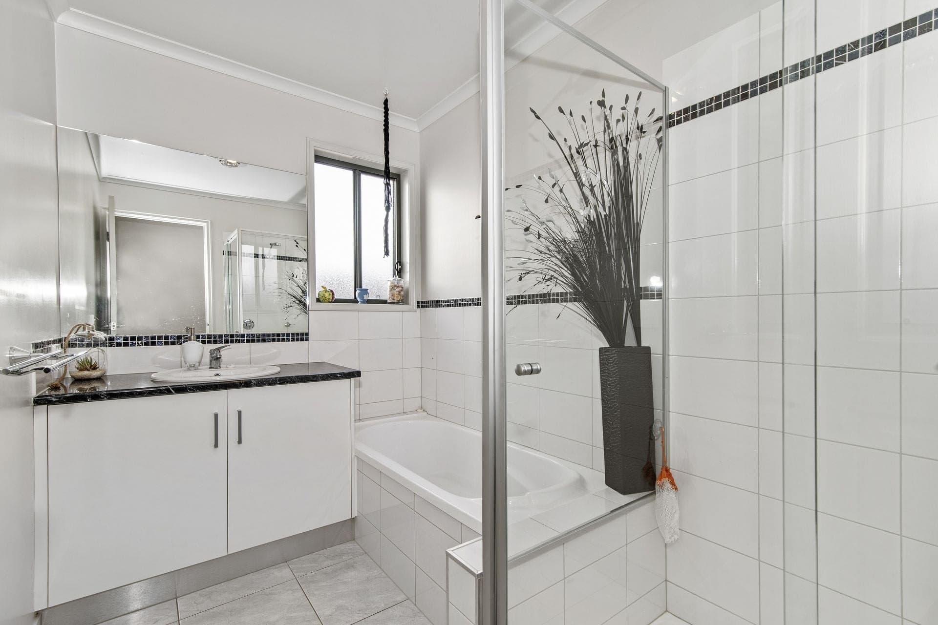 3 Edgewater Close EAGLEHAWK VIC, Eaglehawk - Thumbnail 5
