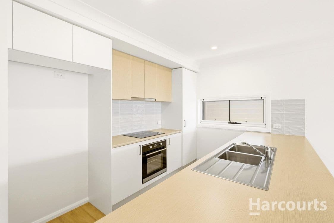 19 Wungul Drive, NIKENBAH, QLD, 4655, Nikenbah - Thumbnail 2