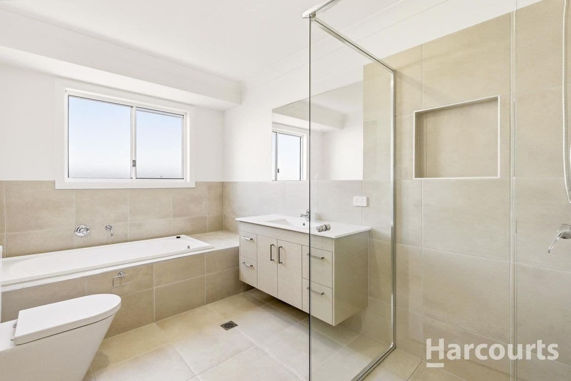 19 Wungul Drive, NIKENBAH, QLD, 4655, Nikenbah - Thumbnail 3