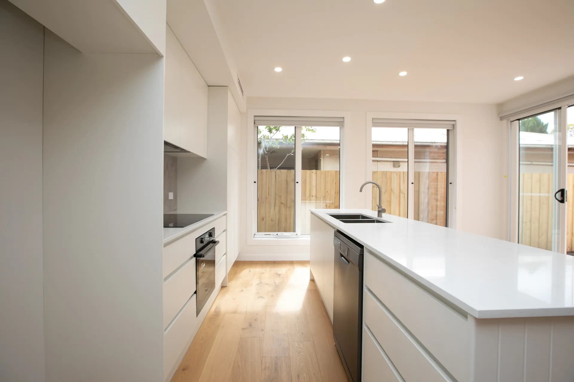 Unit 2/88 Maidstone Street, Altona, VIC, Altona - Thumbnail 4